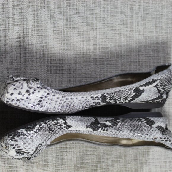 Jessica Simpson Manie Women's Size 10 Grey Snakeskin Ballet-style Flats - NWOT - Picture 3 of 6
